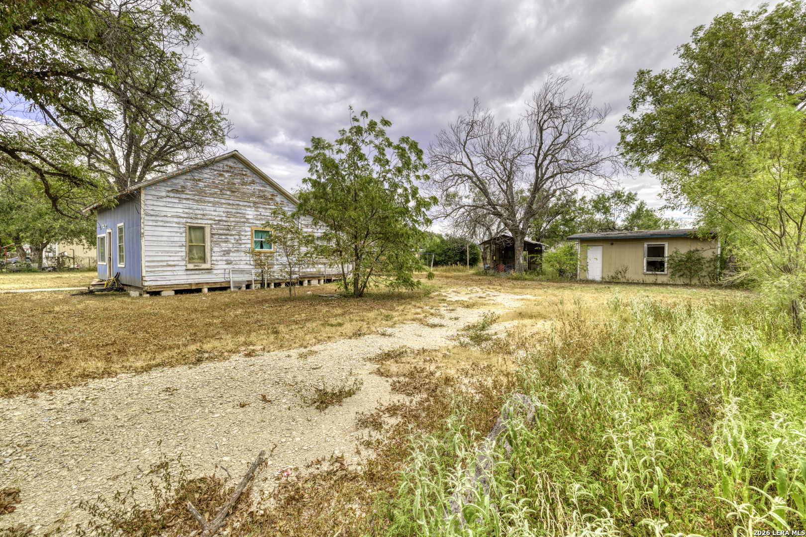 main property photo 8