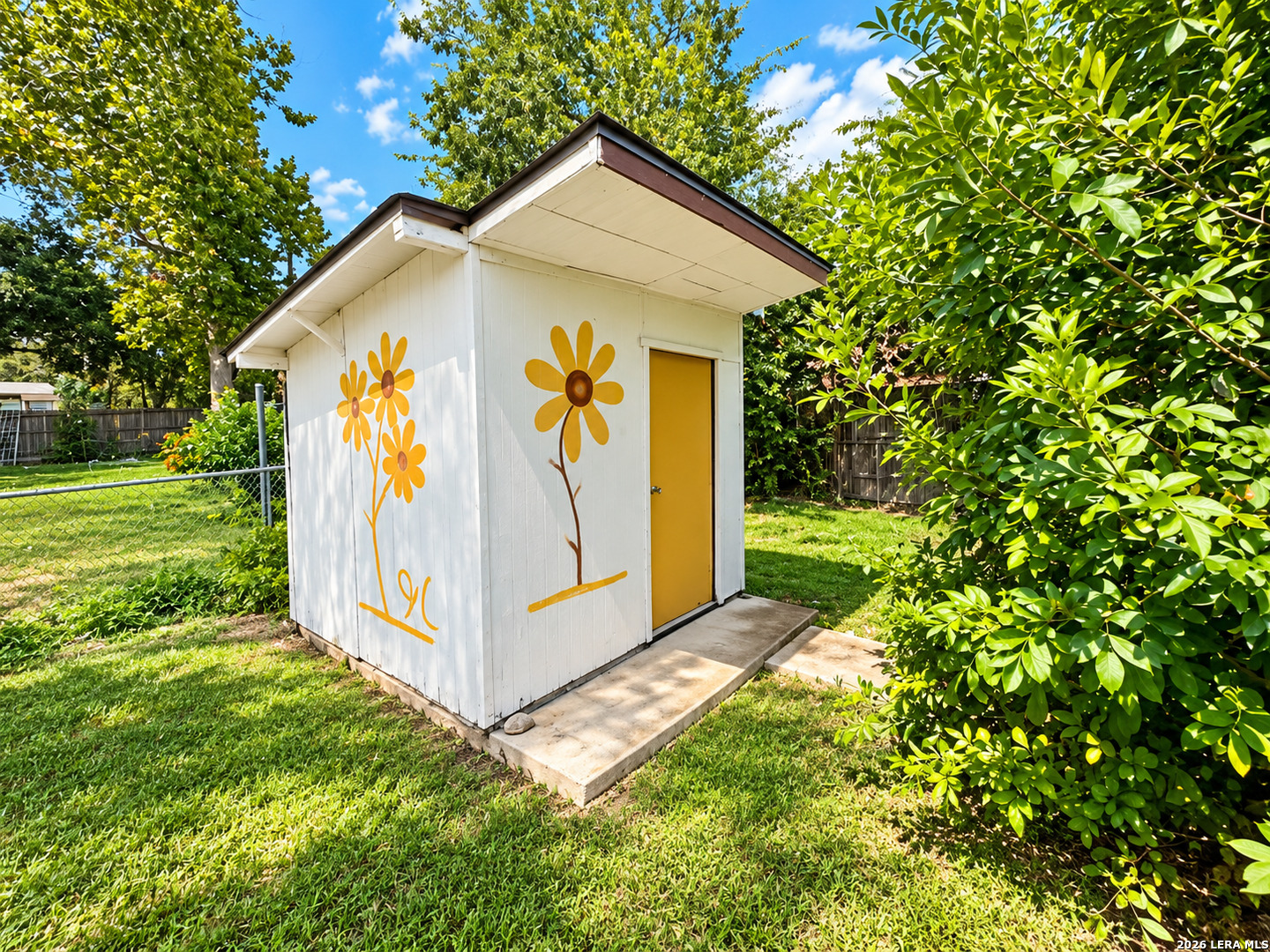 main property photo 15