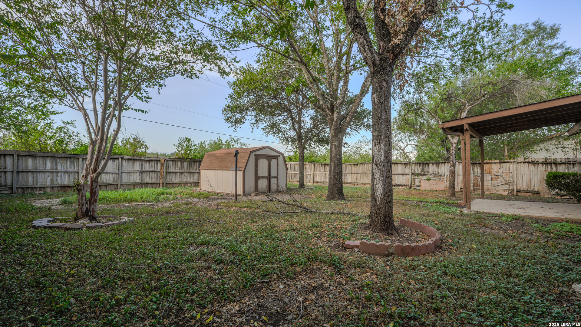 main property photo 20