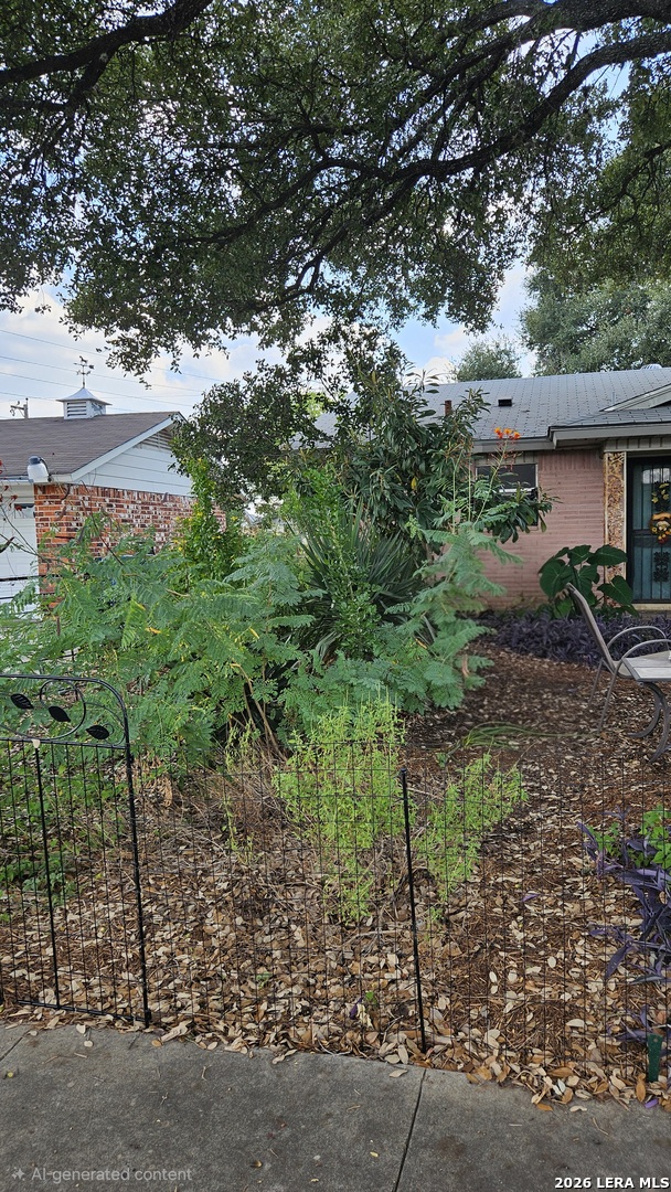 main property photo 19
