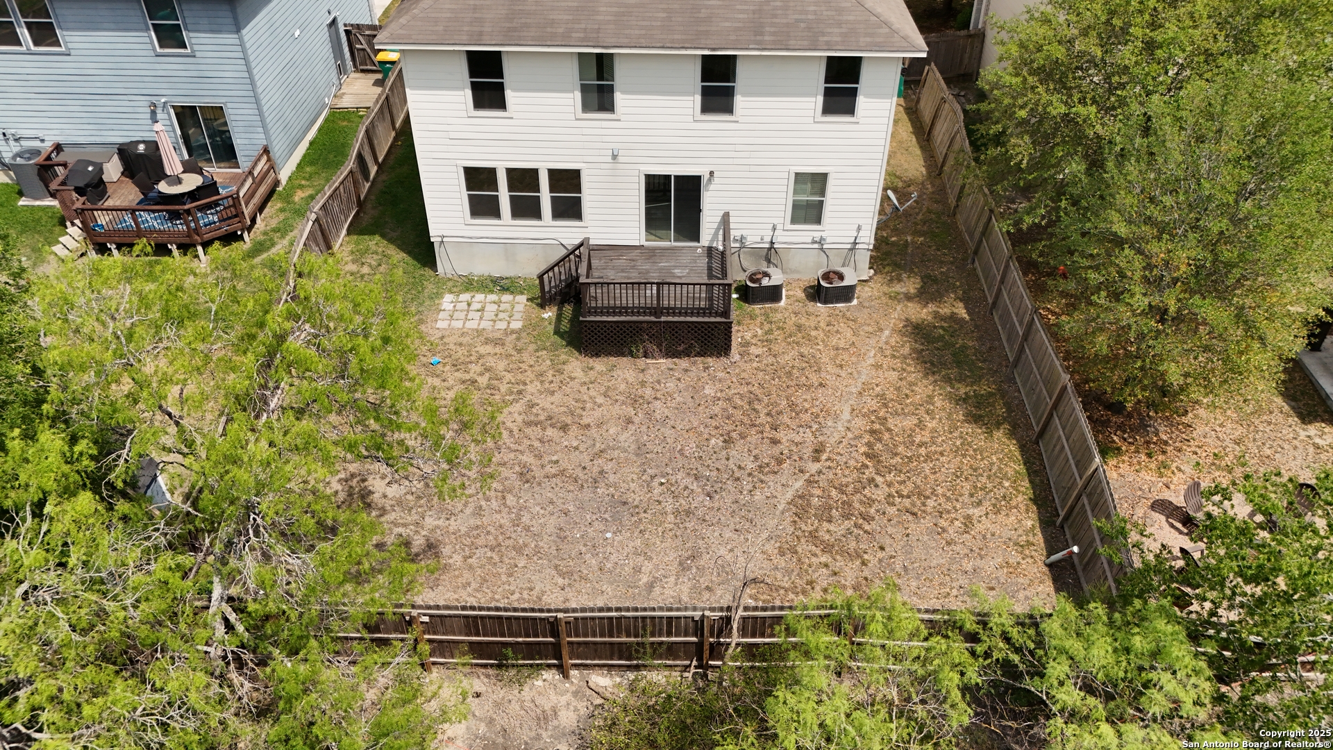 main property photo 29