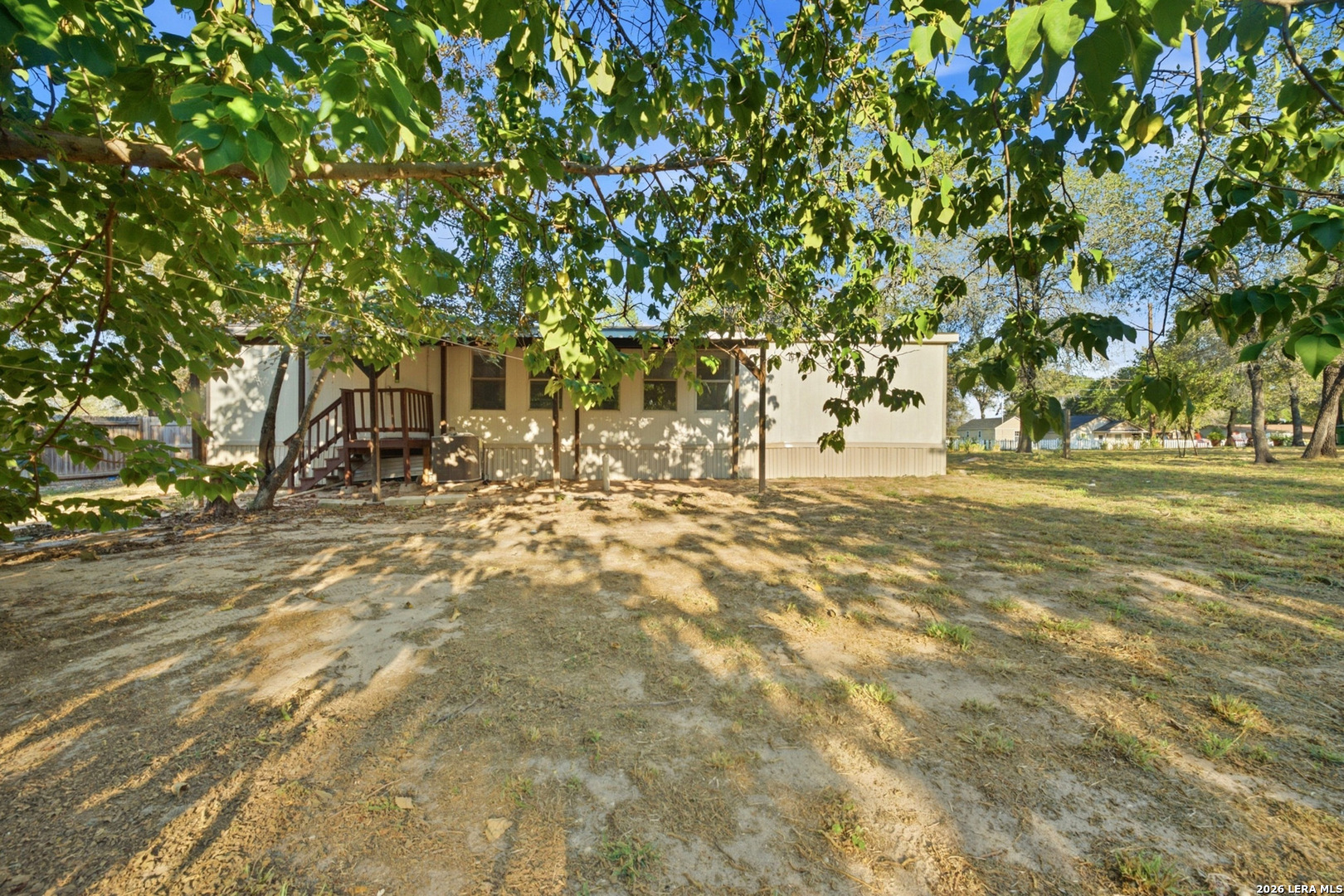 main property photo 23