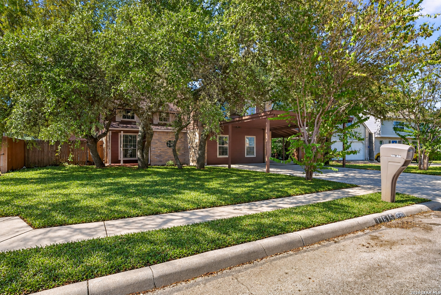 main property photo 26