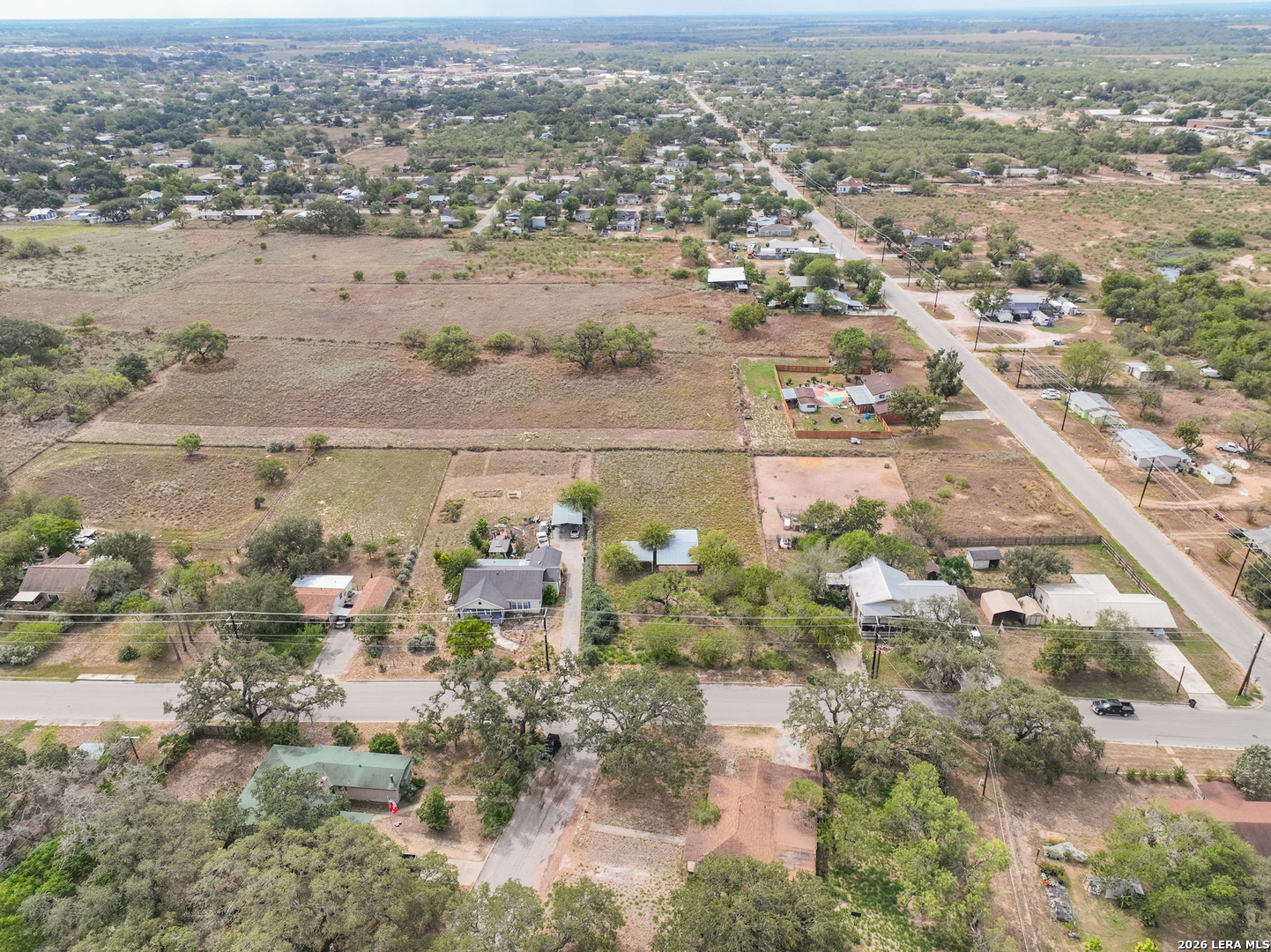 main property photo 13