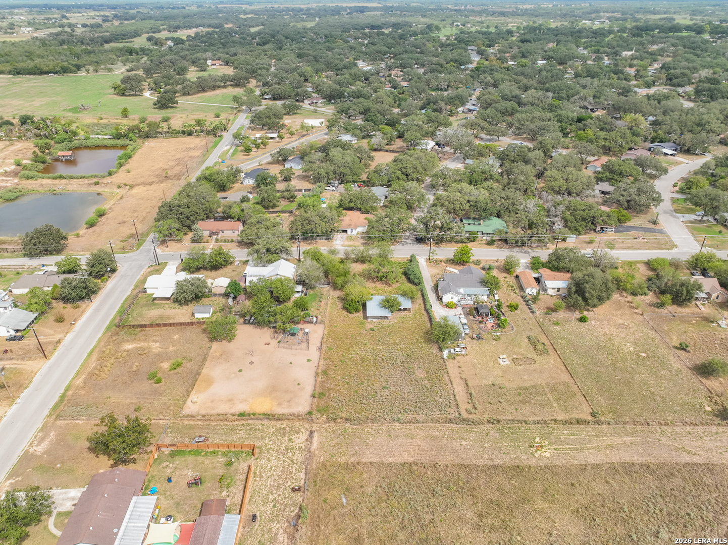 main property photo 16