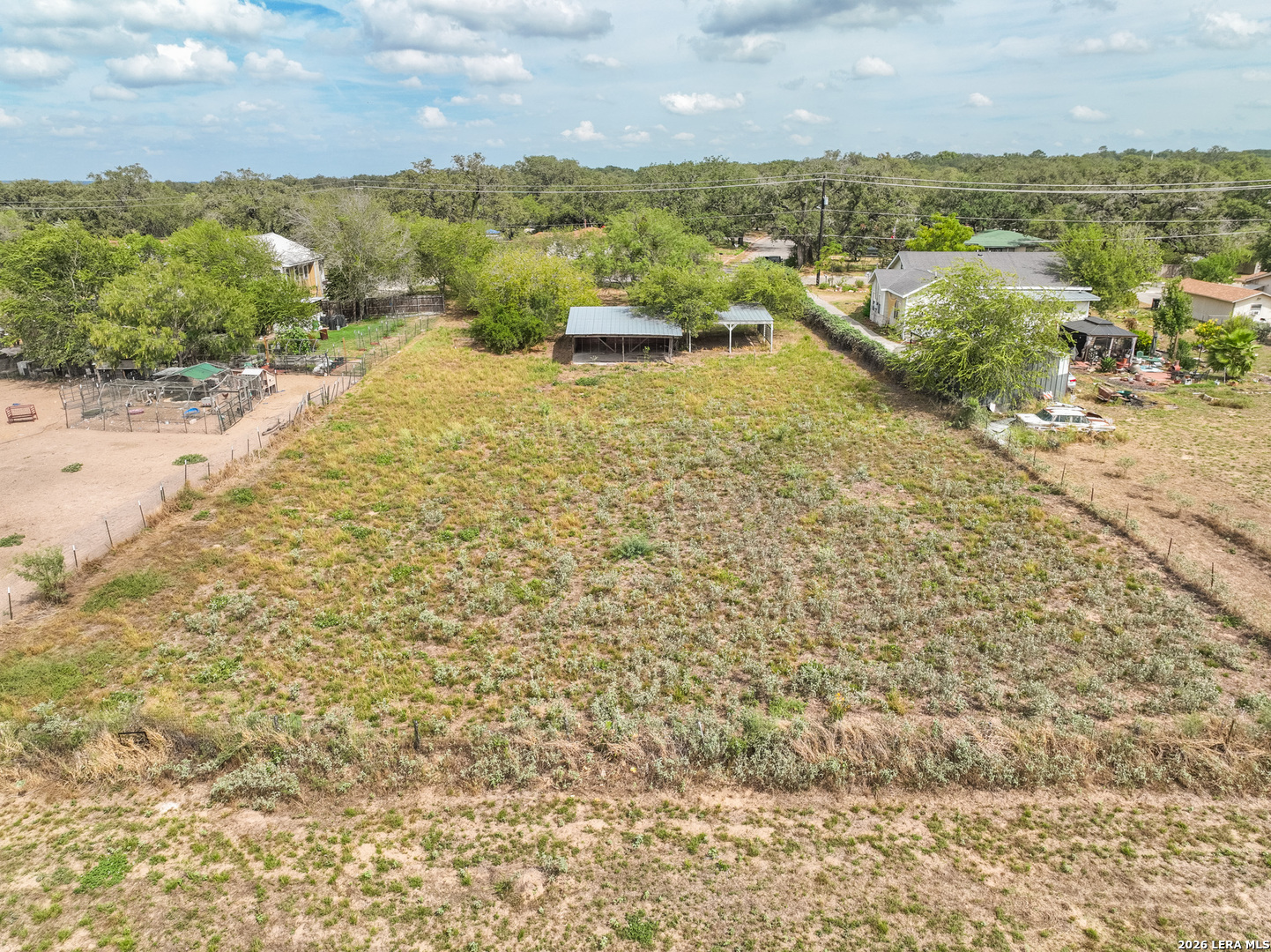 main property photo 18