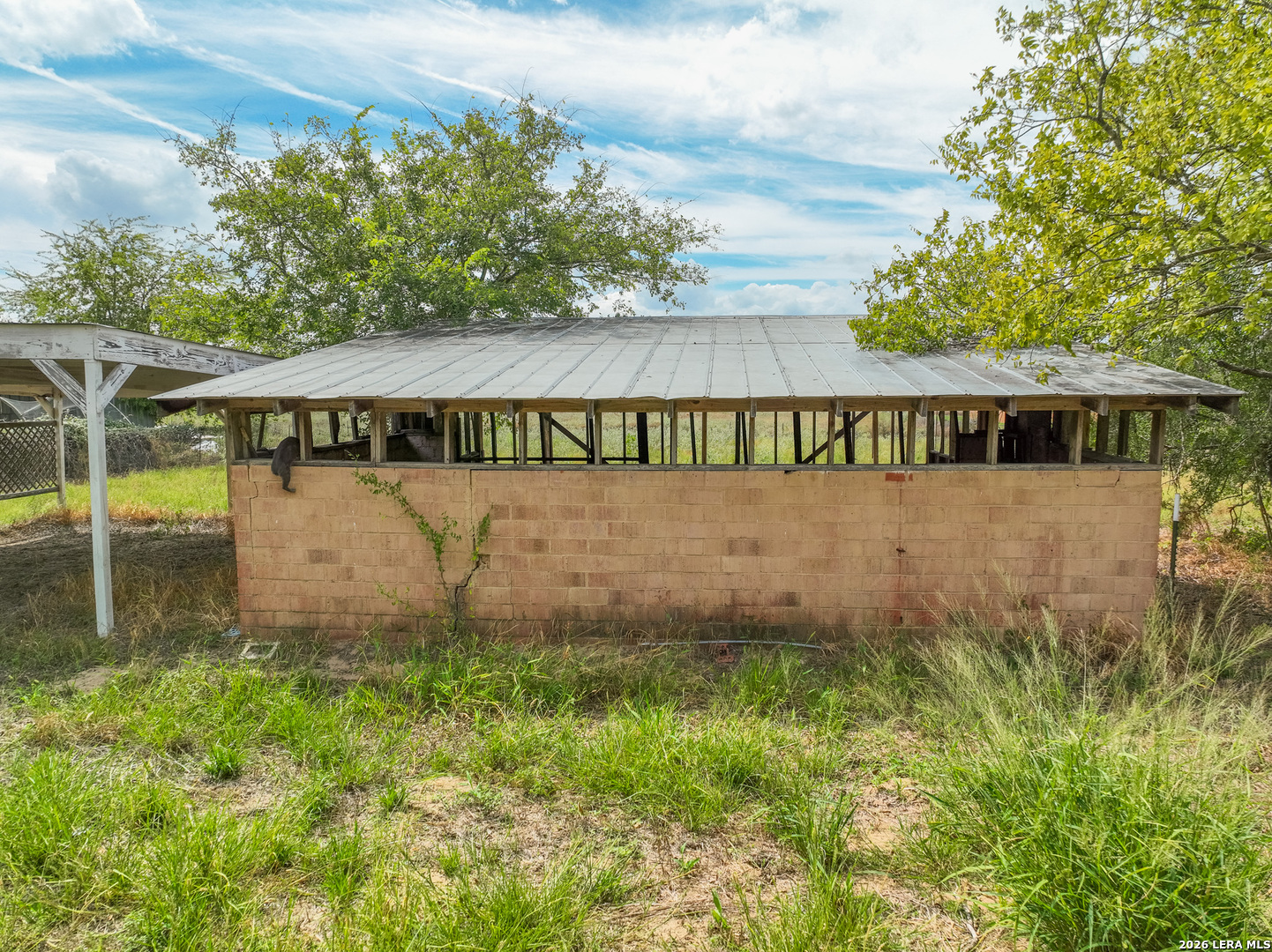 main property photo 21