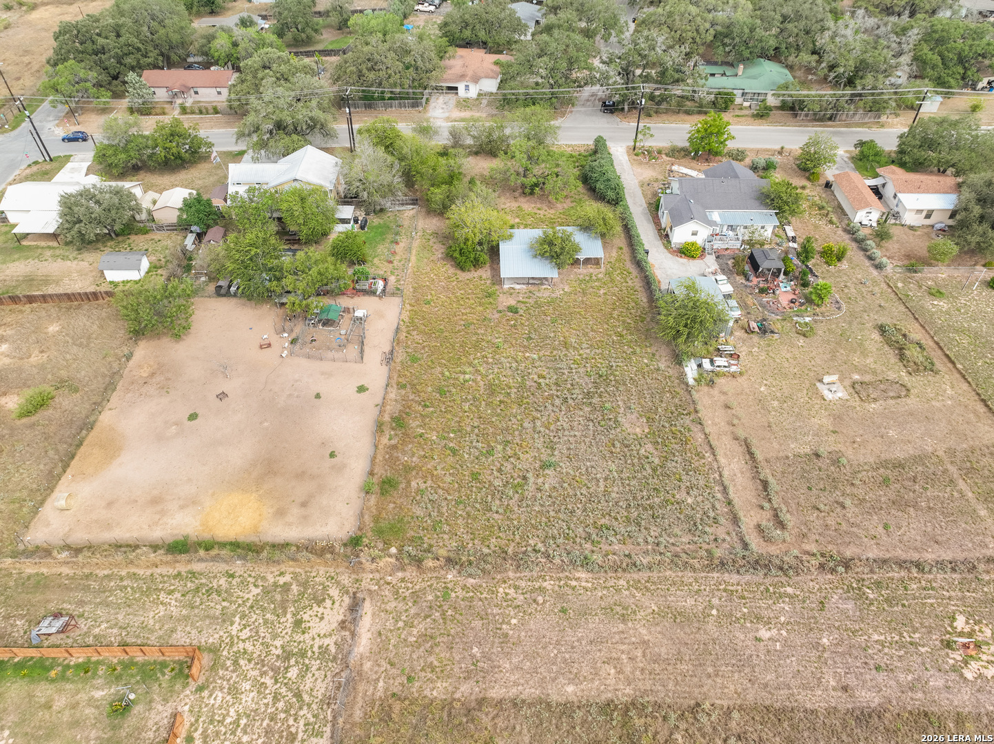 main property photo 8