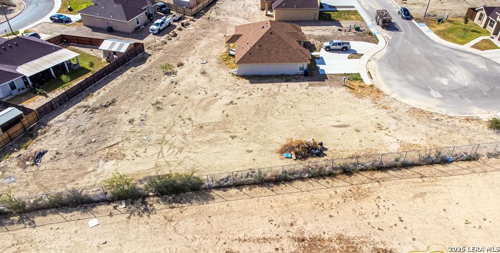 main property photo 9
