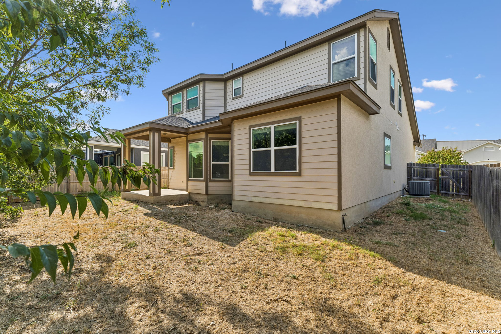 main property photo 29