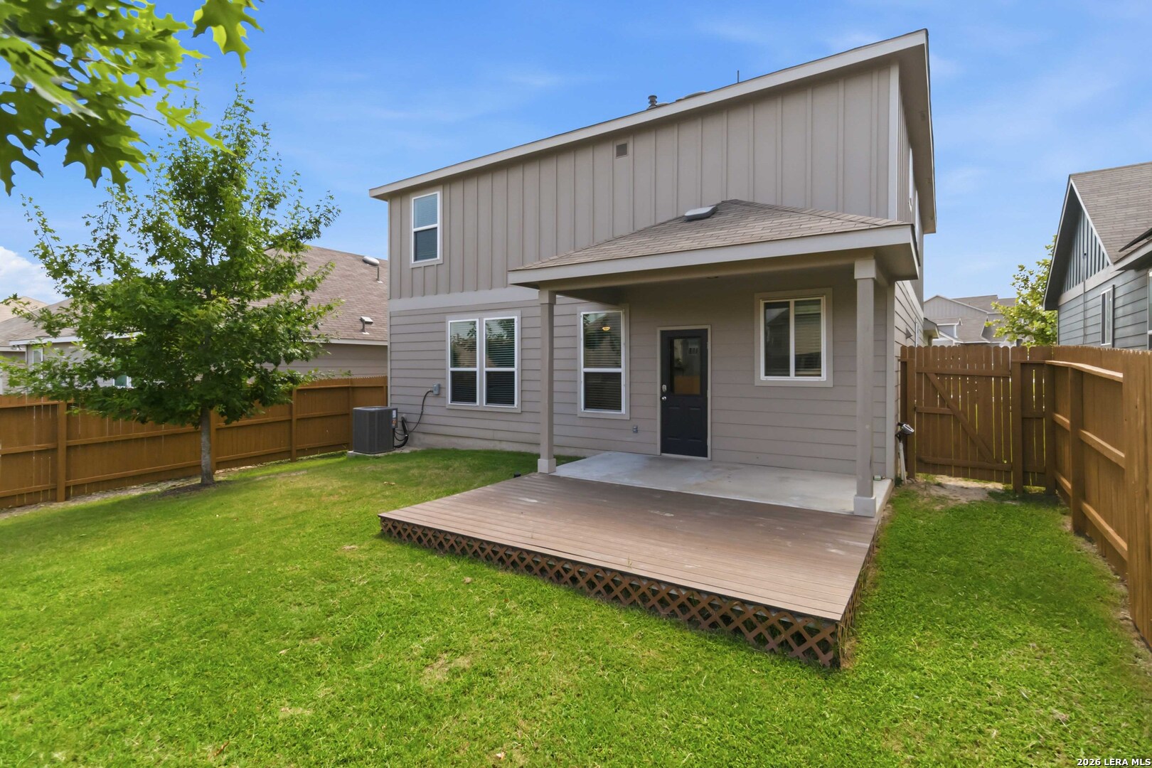 main property photo 32