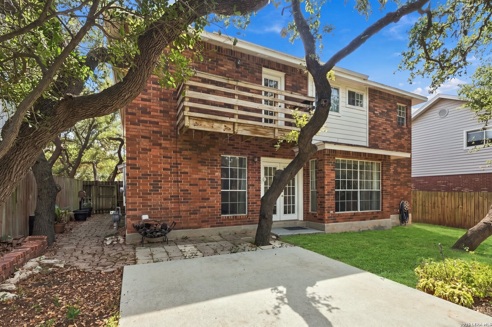 main property photo 3
