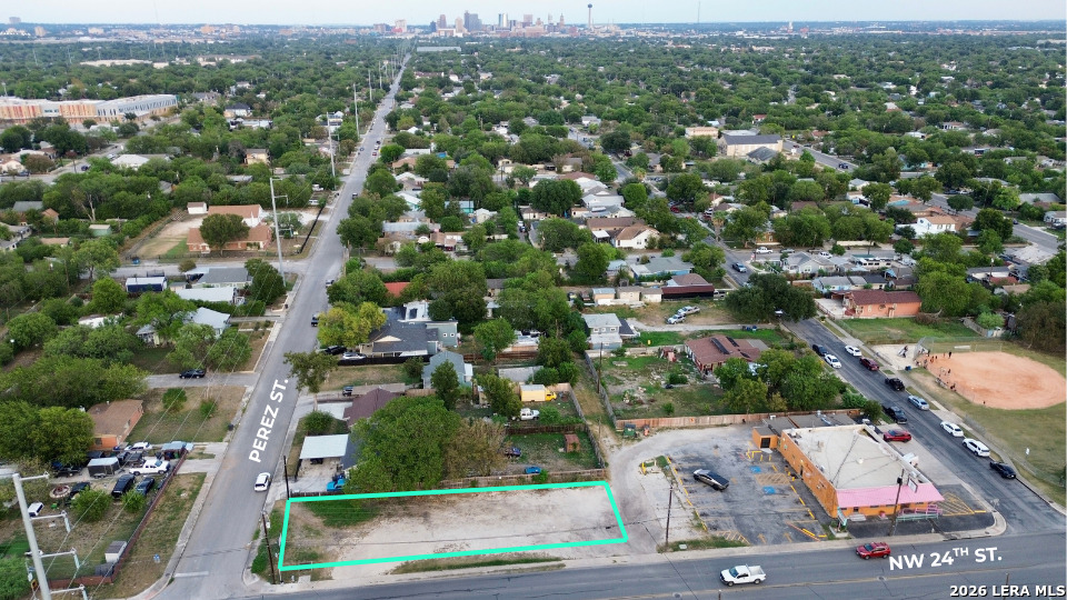 main property photo 11