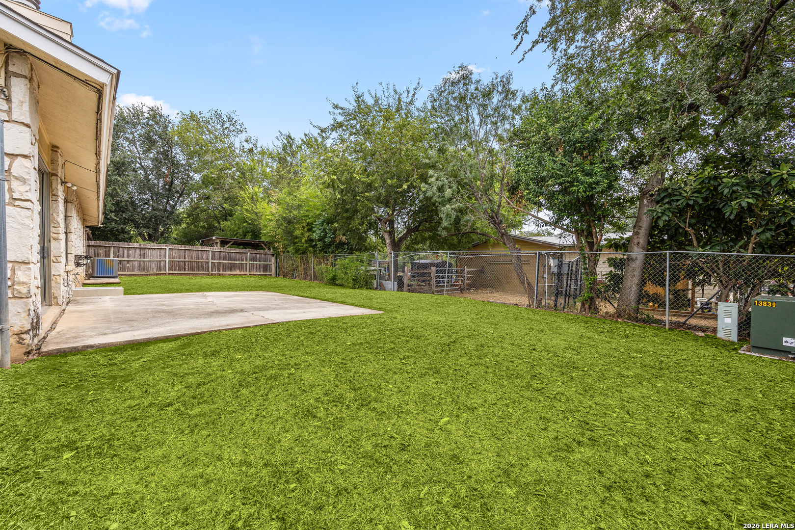 main property photo 34