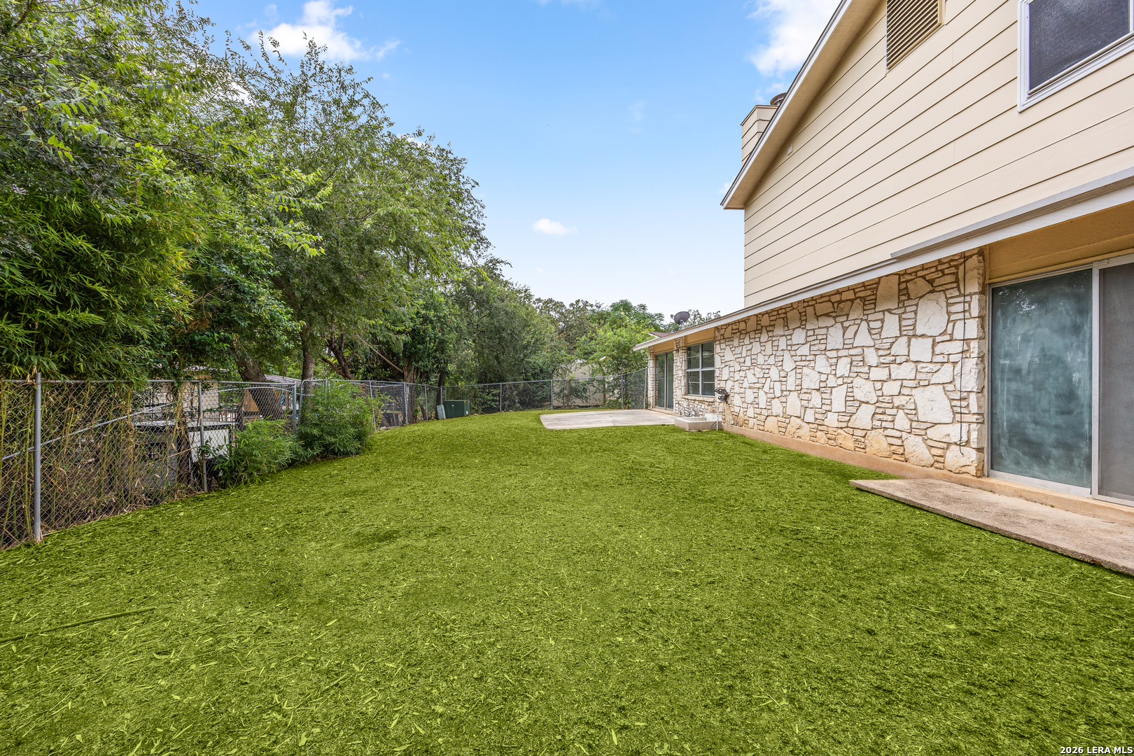 main property photo 38