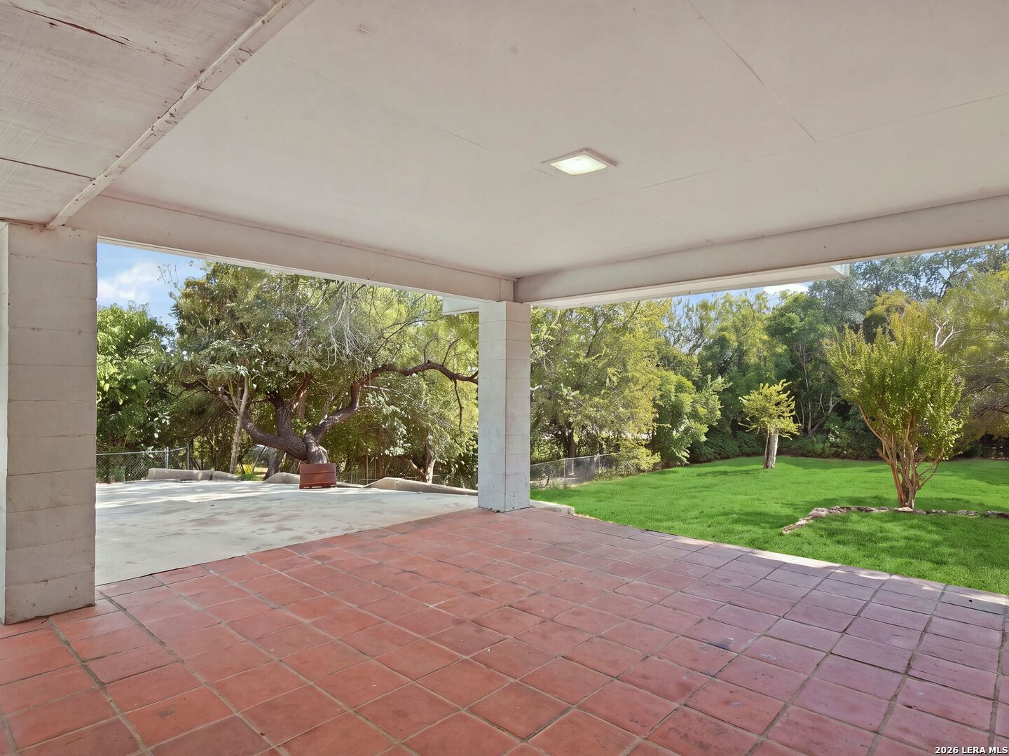 main property photo 47