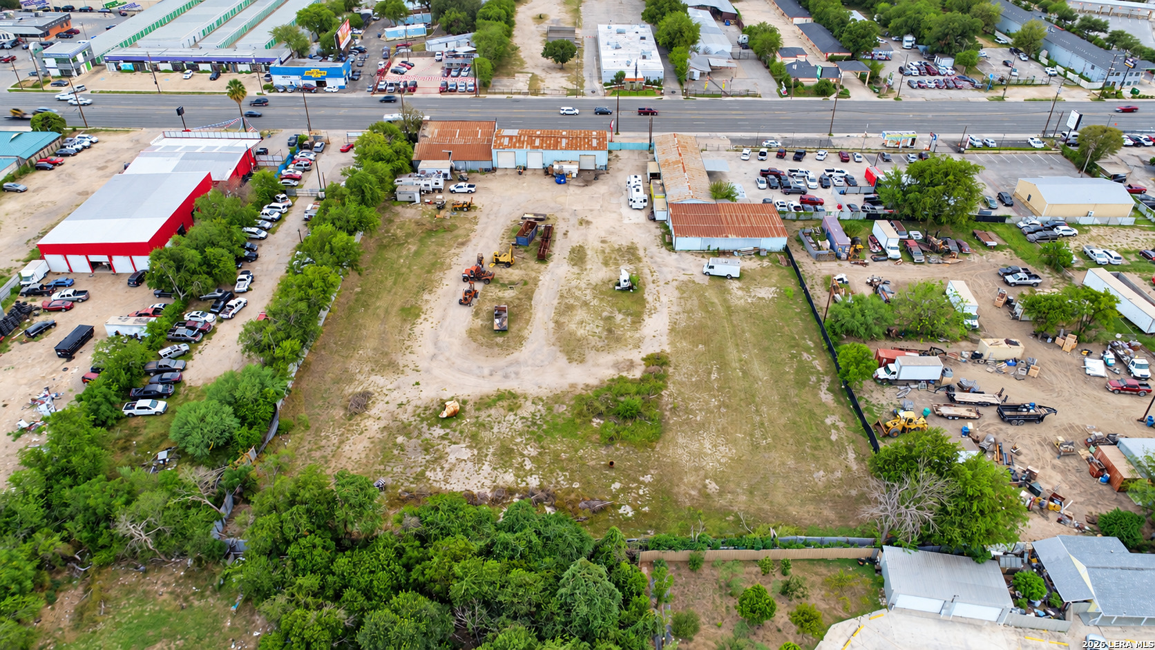 main property photo 5