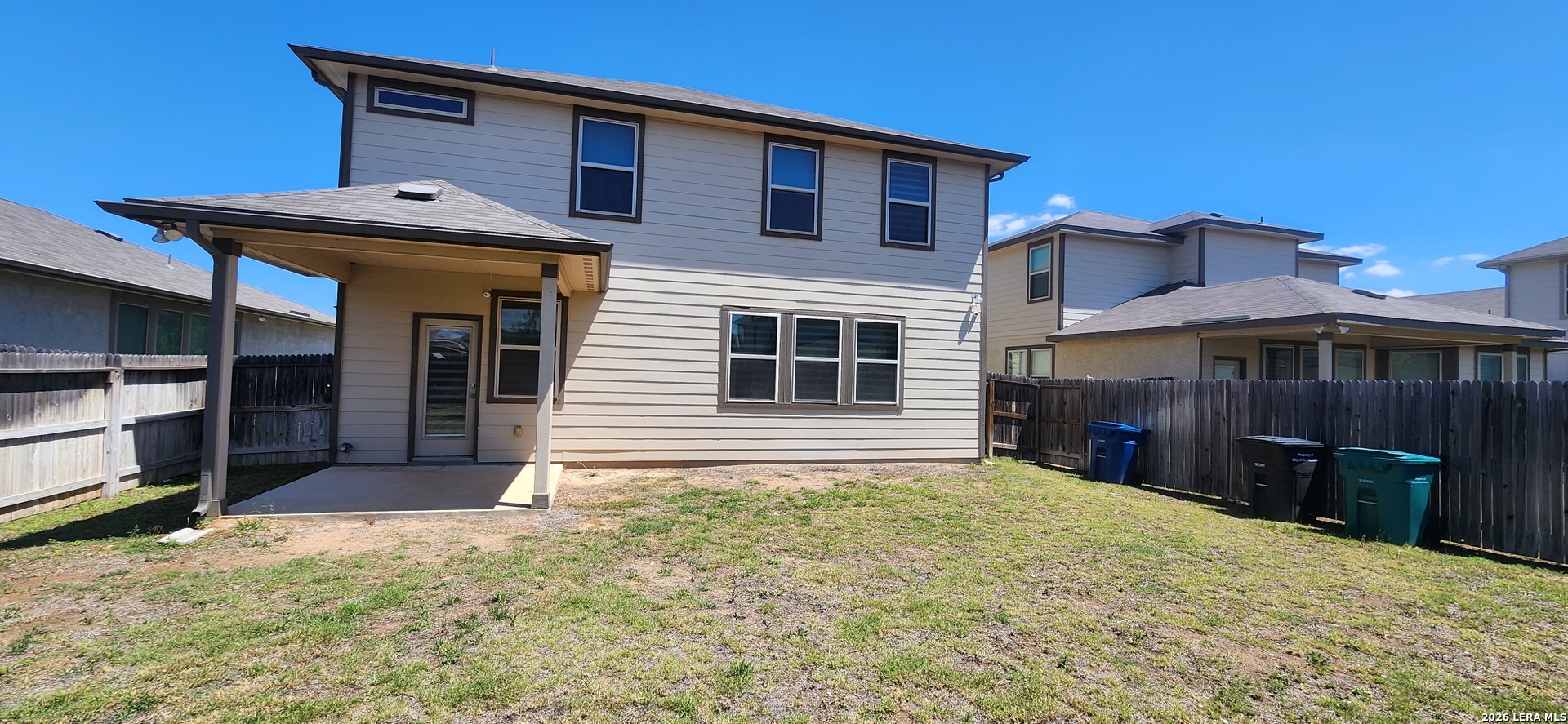 main property photo 37