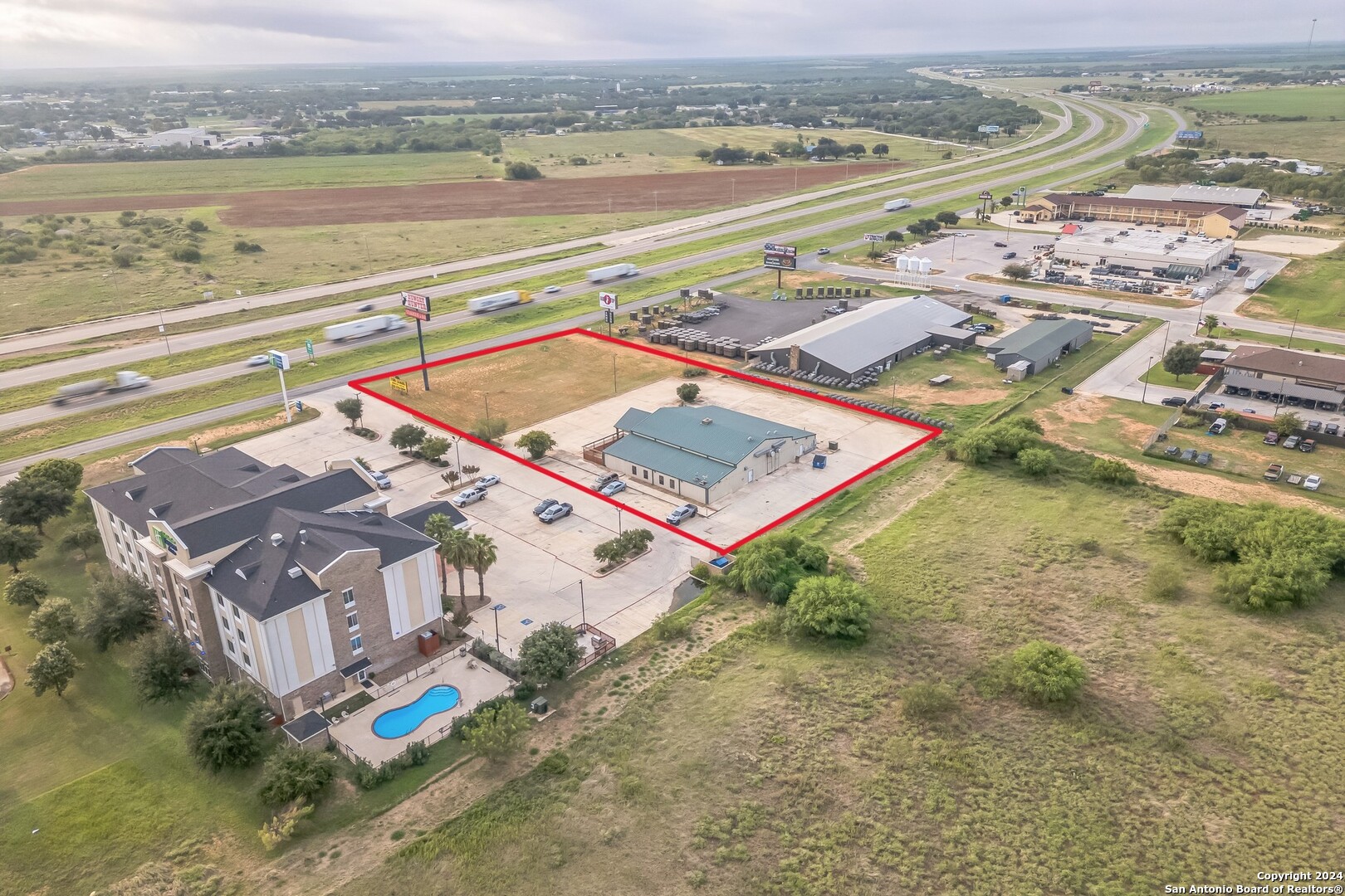 main property photo 1