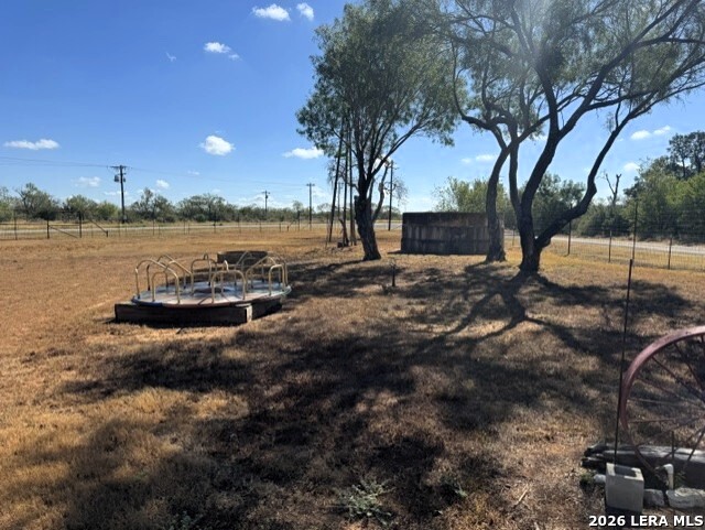 main property photo 12