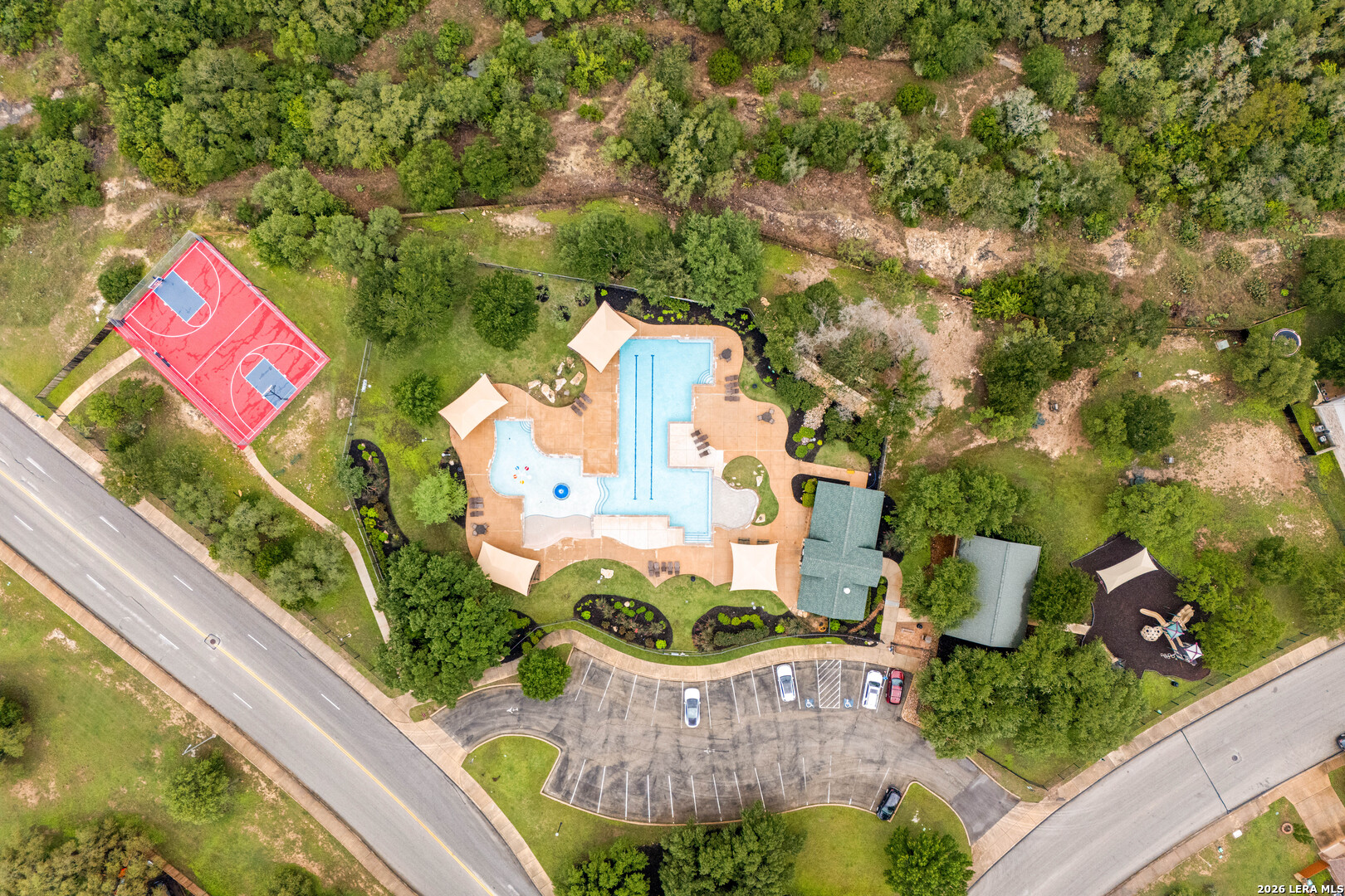main property photo 44