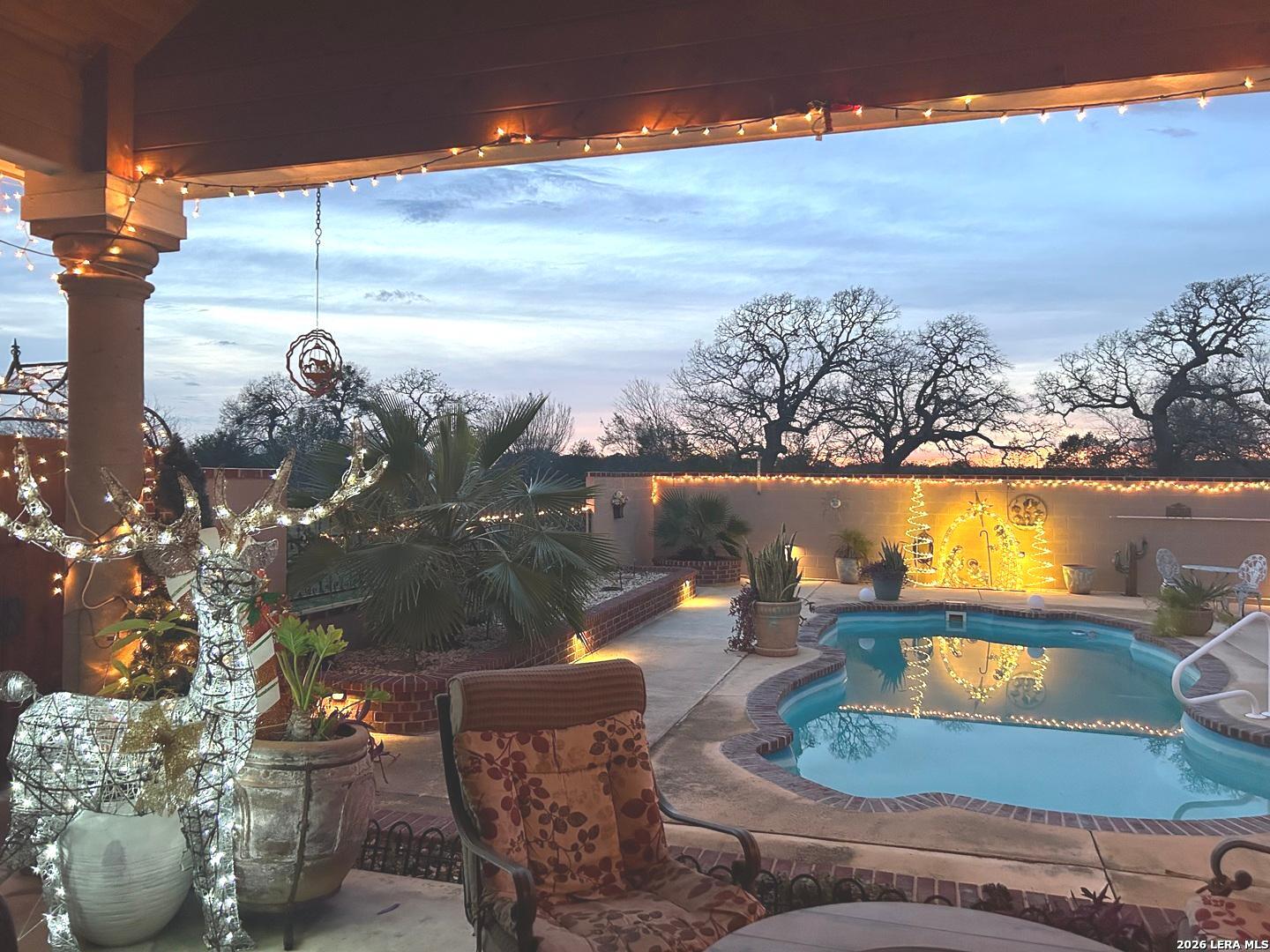 main property photo 28