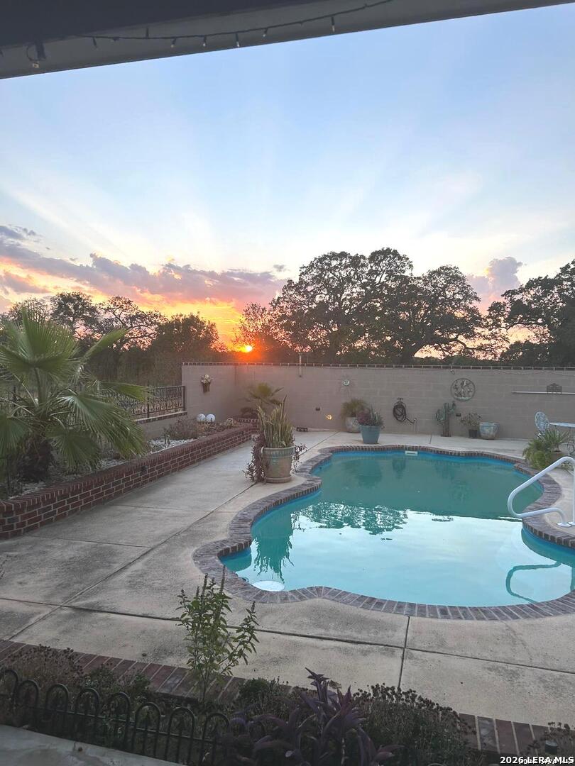 main property photo 29