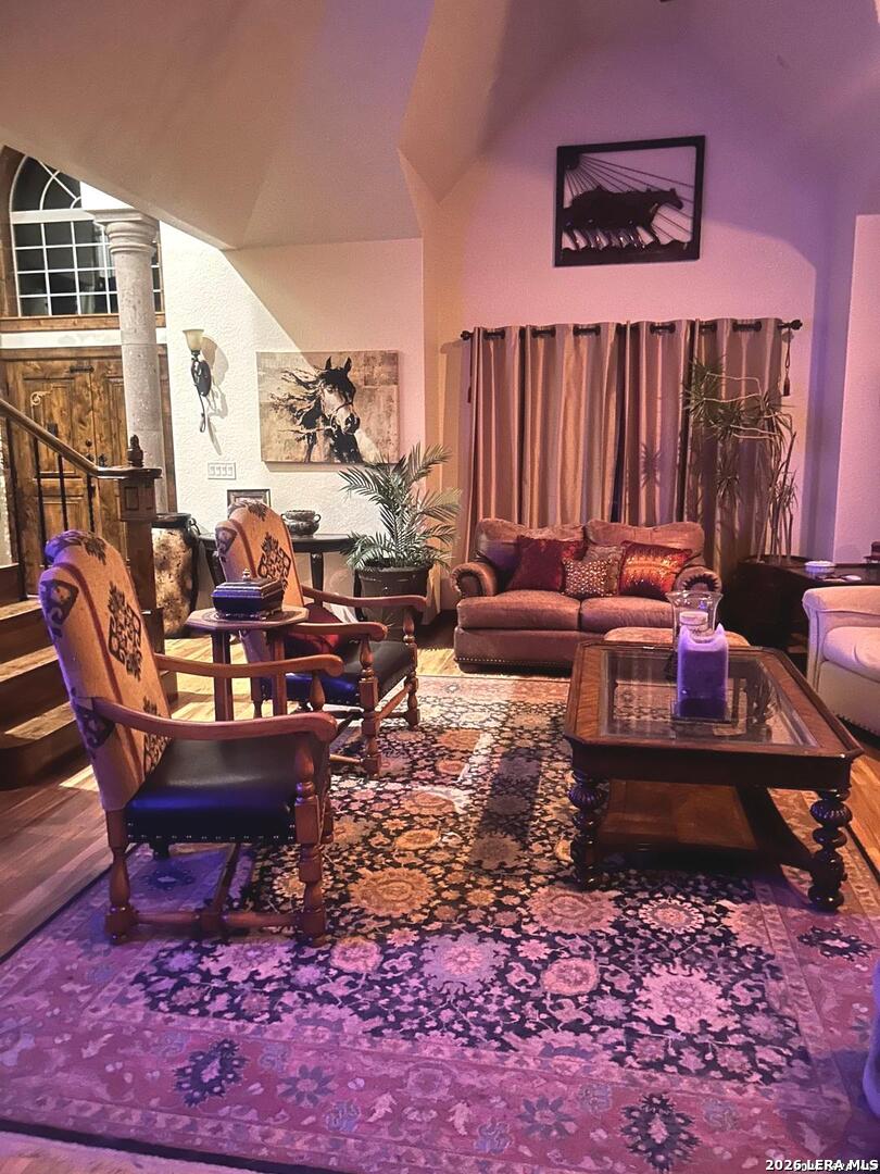 main property photo 8