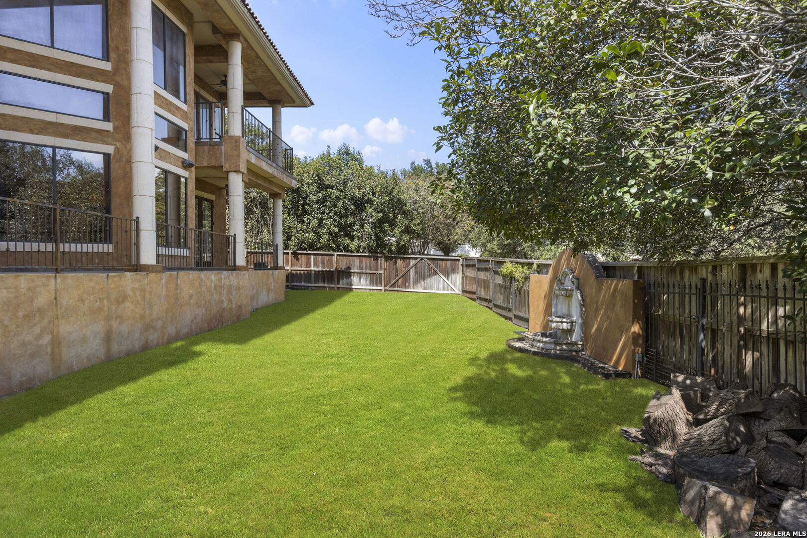 main property photo 47