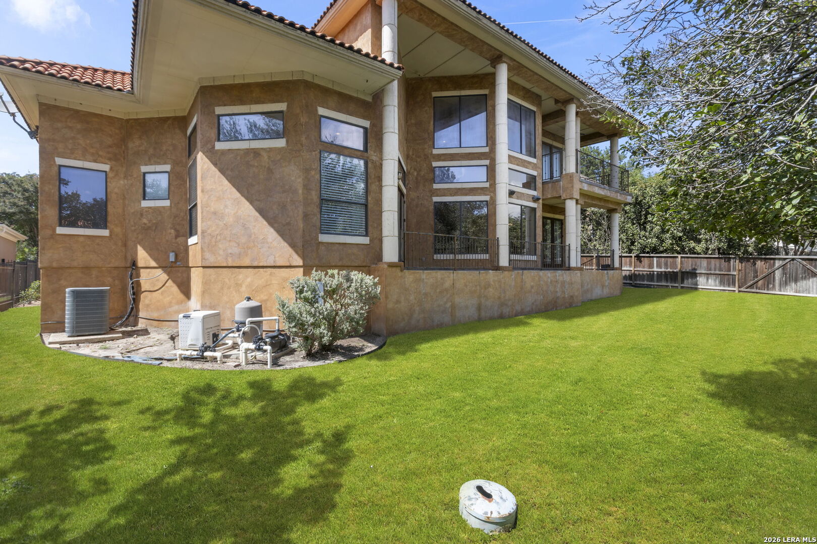 main property photo 48