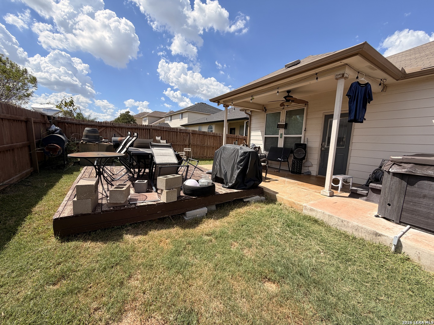 main property photo 13