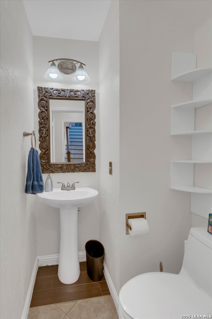 main property photo 12