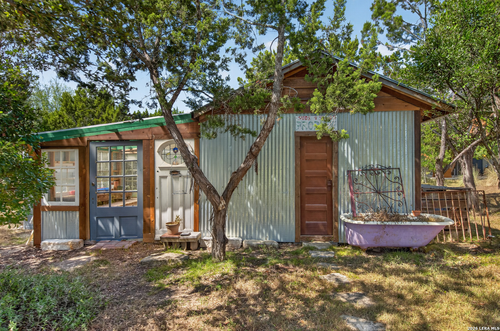 main property photo 51