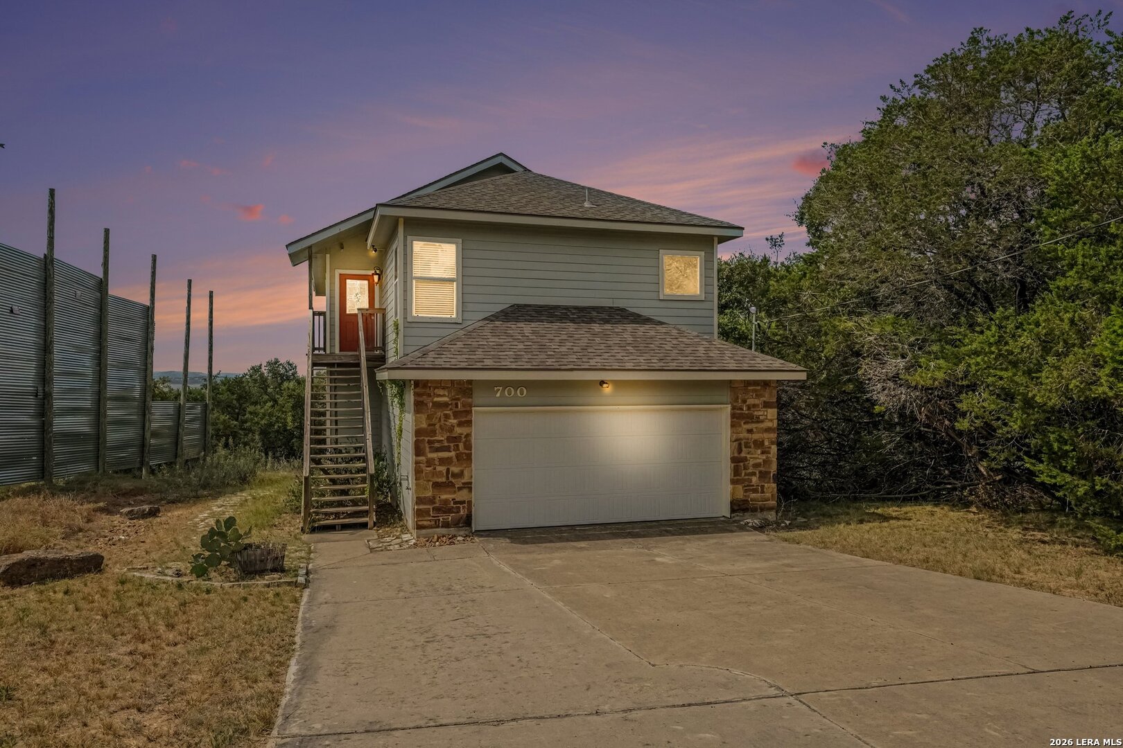 main property photo 35