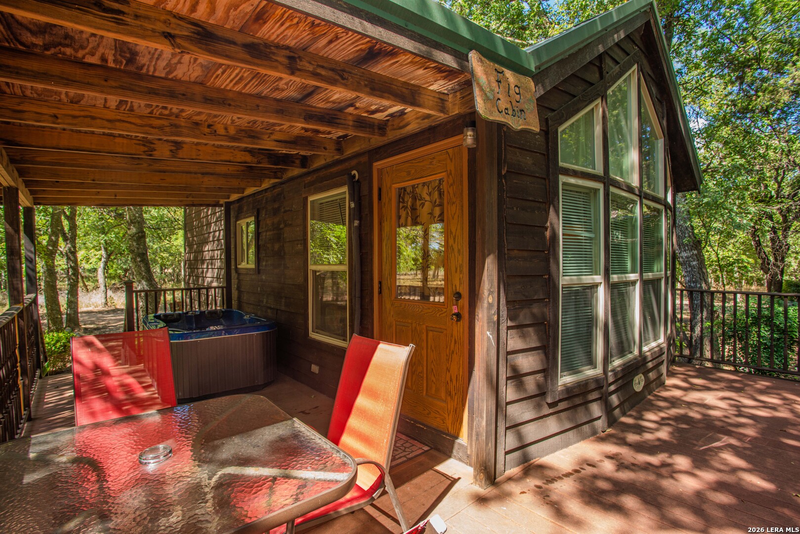 main property photo 17