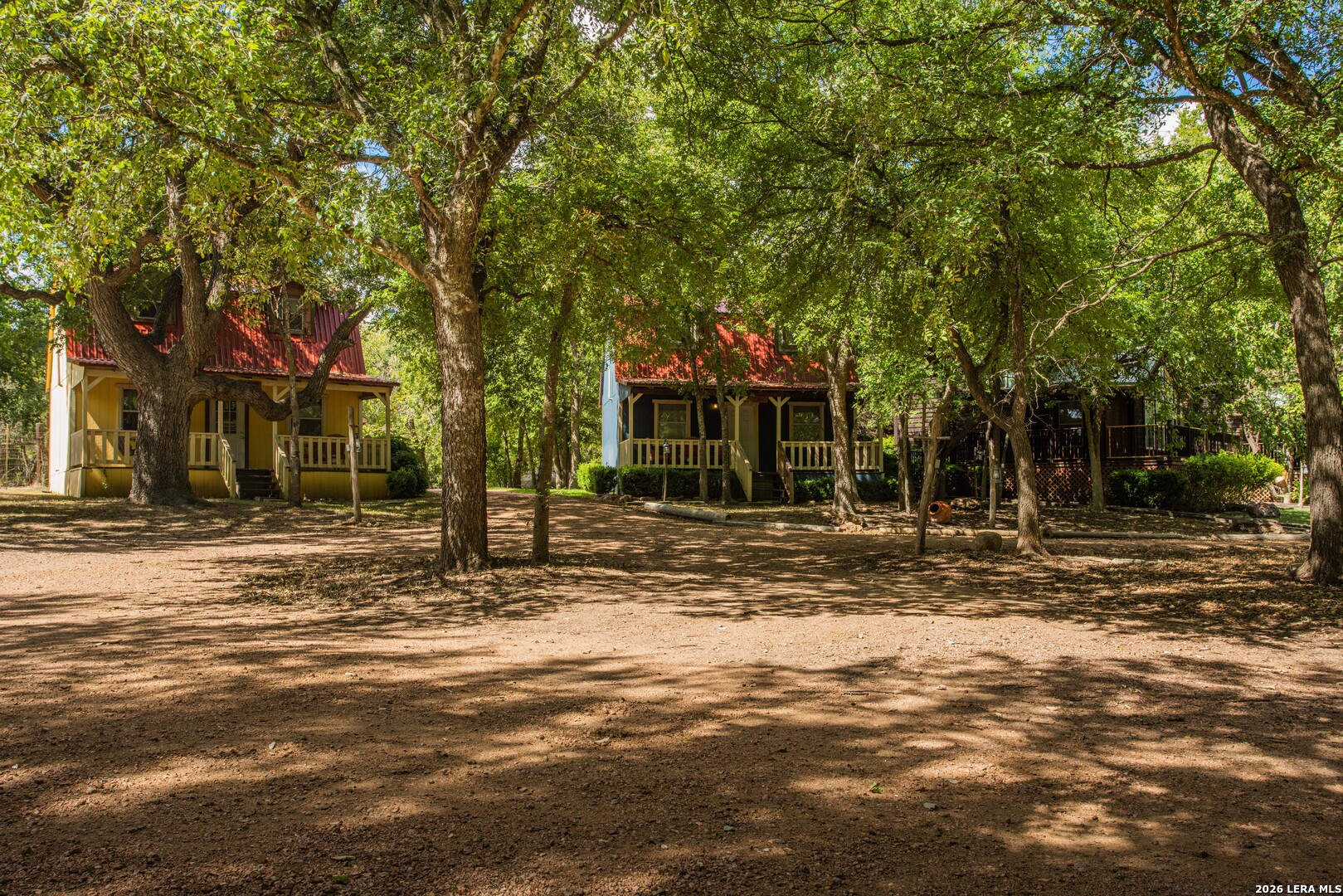 main property photo 22
