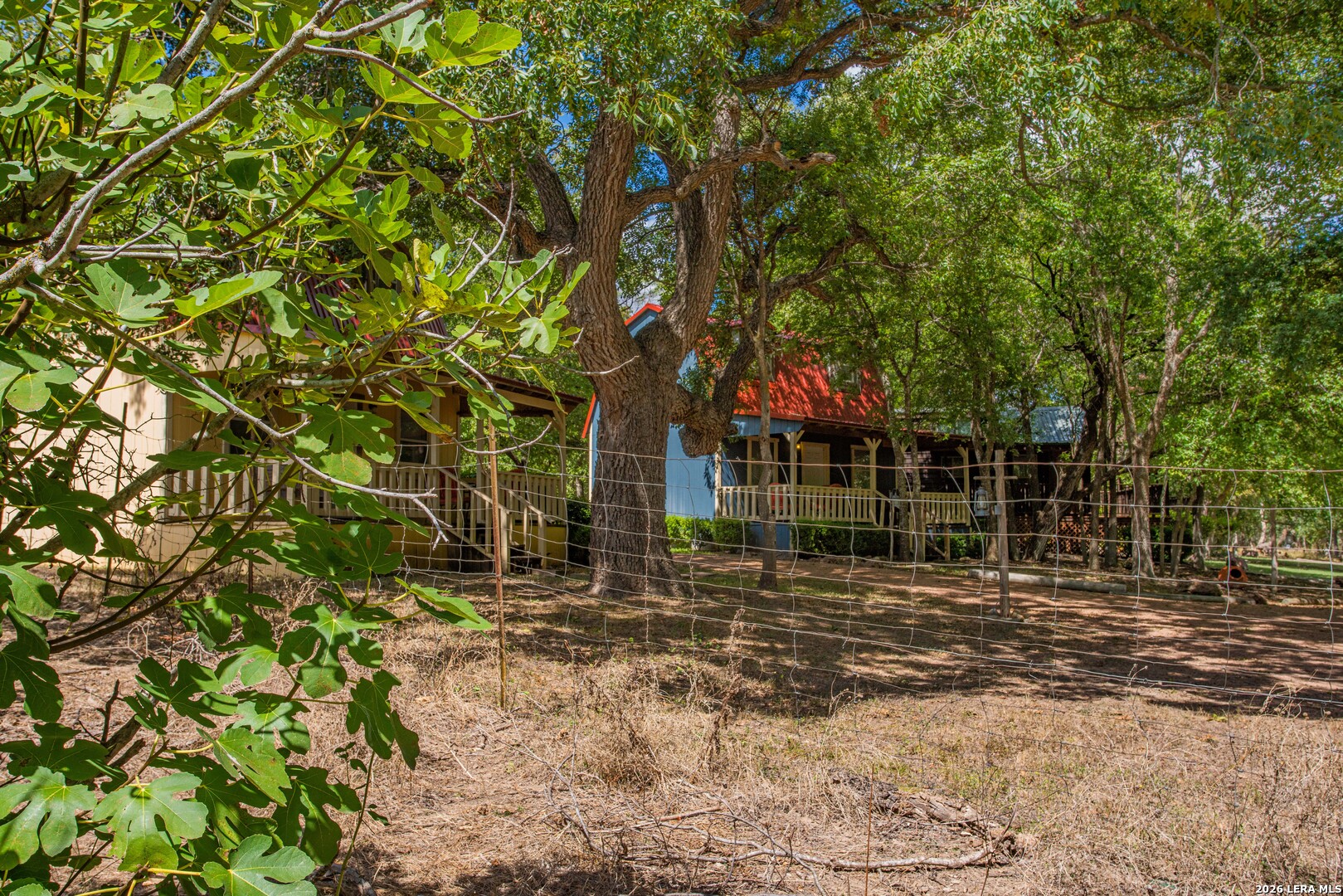 main property photo 23