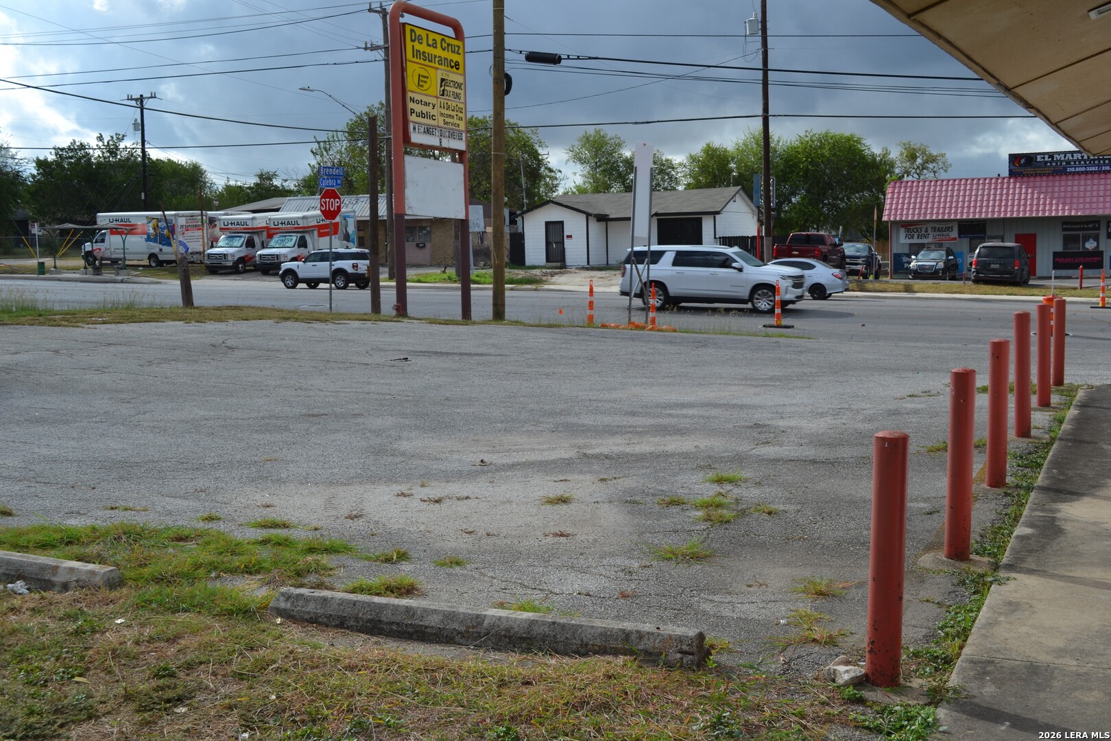 main property photo 11