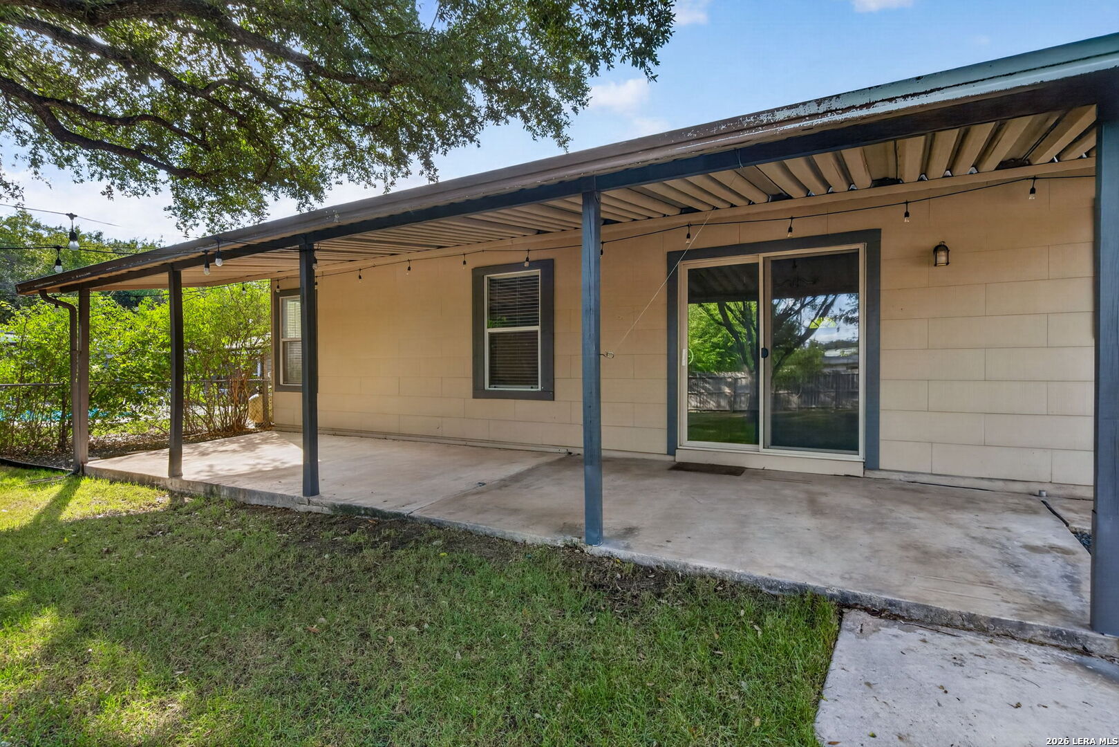 main property photo 32