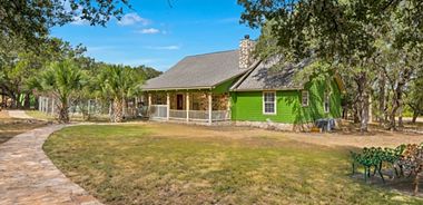 image of property with 4 Bed | 2 Bath | 2,358 Sqft