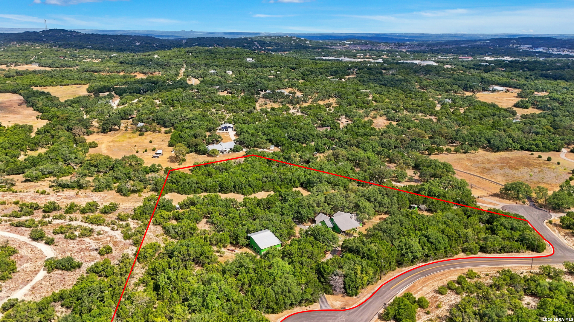main property photo 29