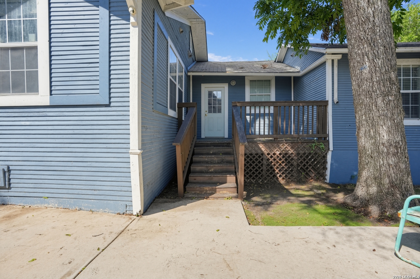 main property photo 19