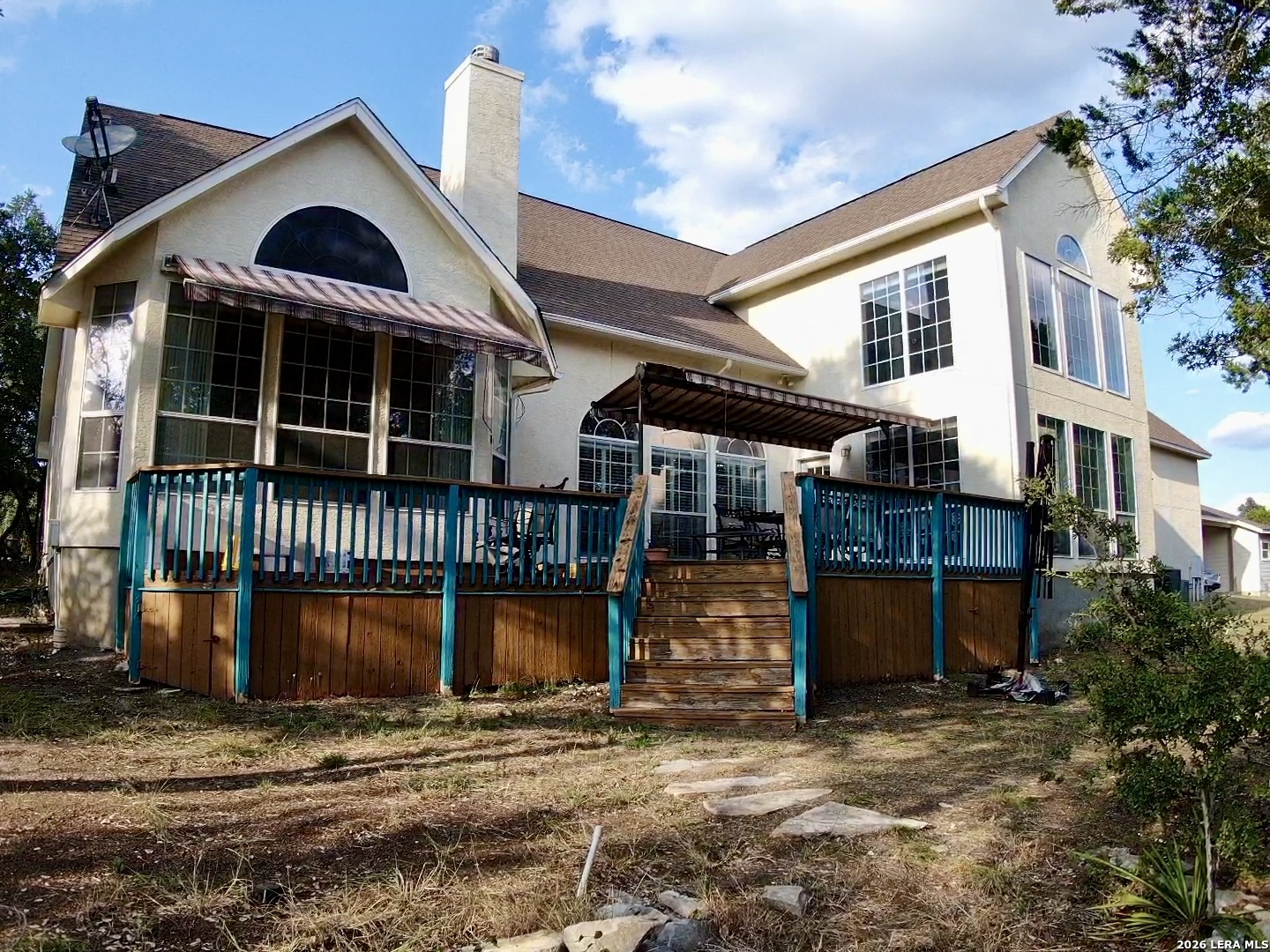 main property photo 5