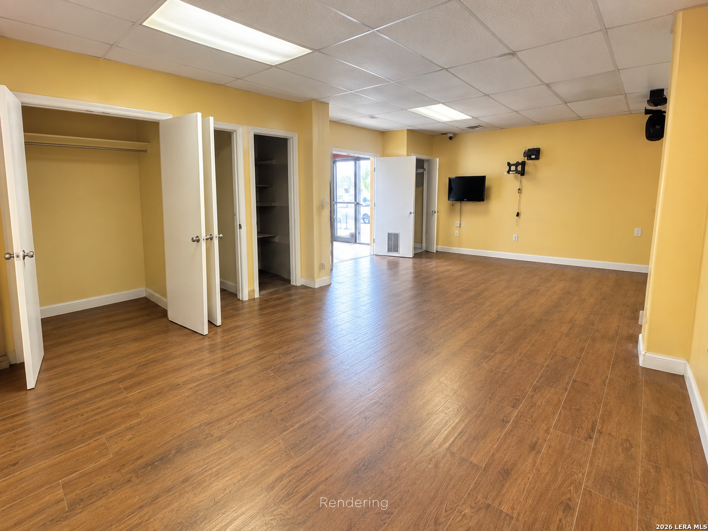 main property photo 14