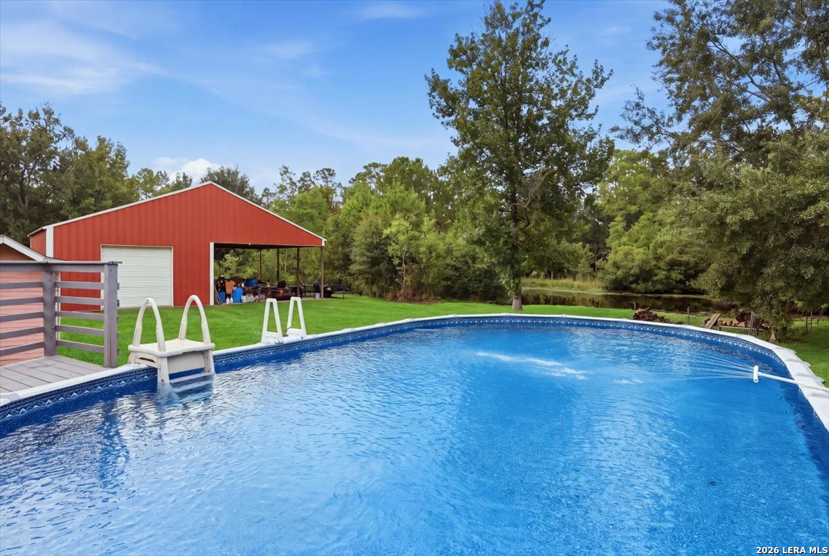 main property photo 38