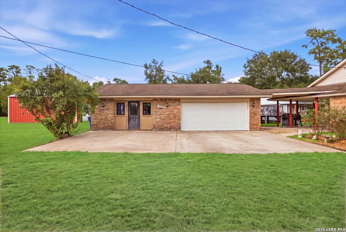 main property photo 39