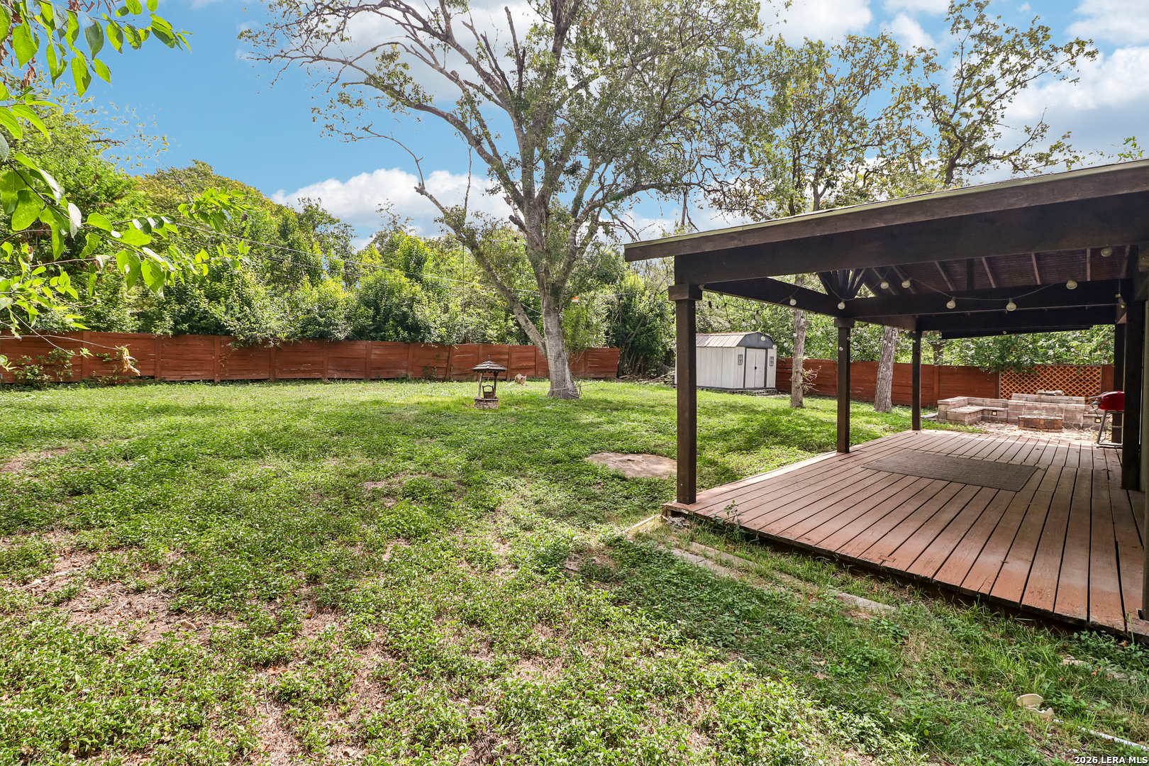 main property photo 14