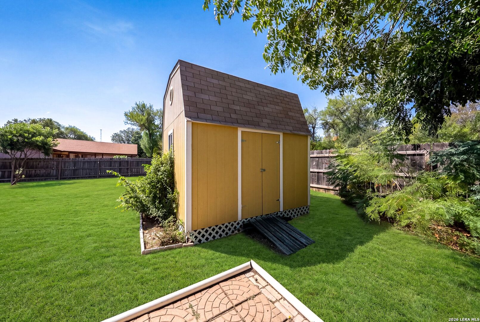 main property photo 42