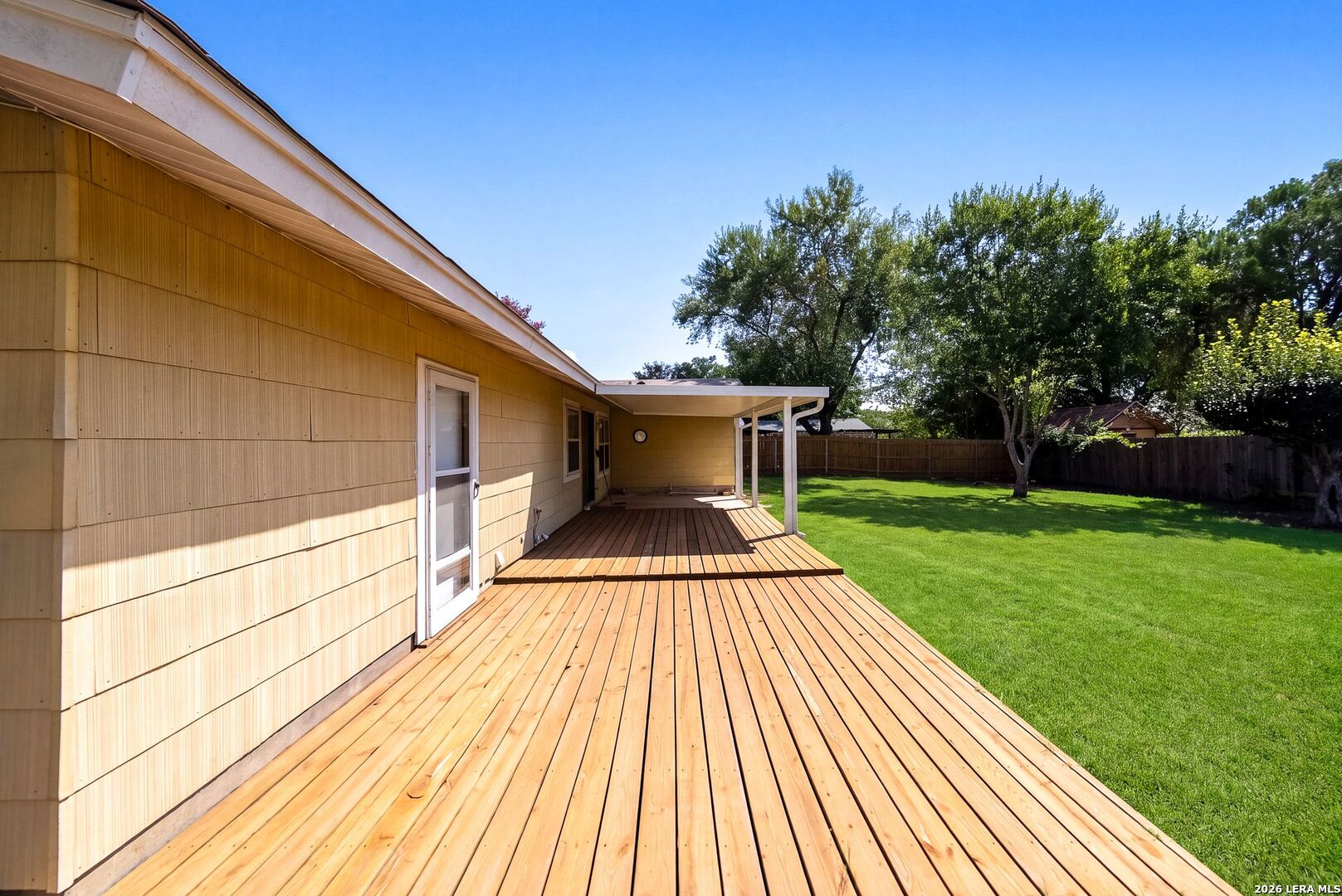 main property photo 44