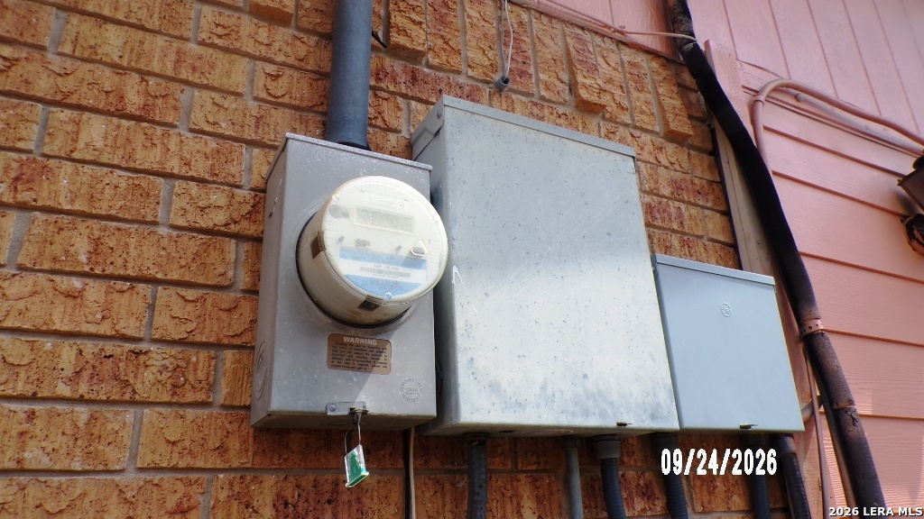 main property photo 30